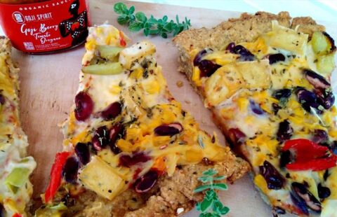 Vegan Πίτσα με κόκκινα φασόλια και Σάλτσα Goji Berry & τομάτα