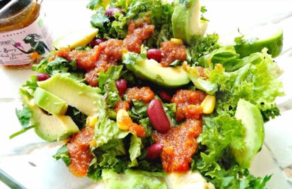 Green Salad with red beans and chutney goji berry